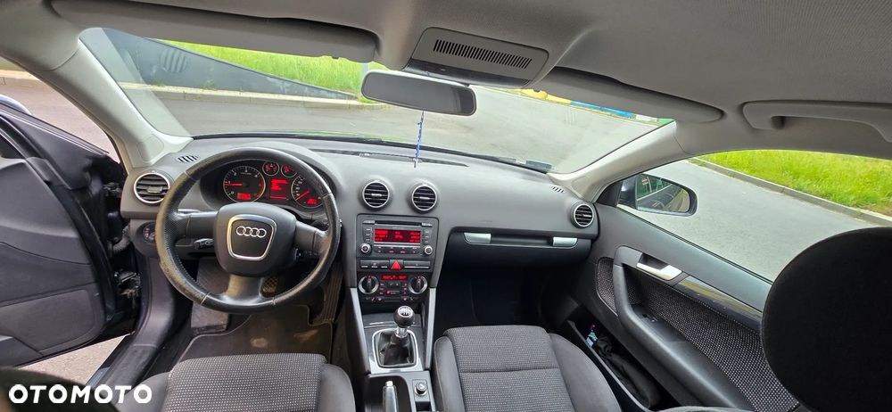 Audi A3 Sportback 2.0 TDI Ambition - 11