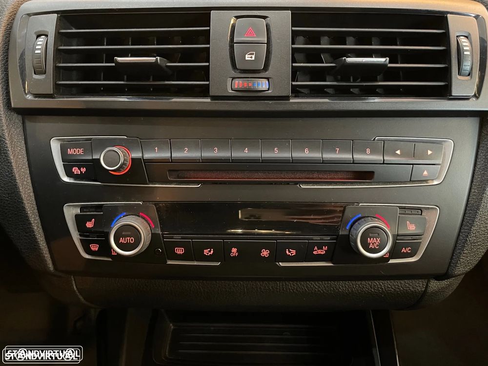 BMW 116 d Aut. Sport Line - 8