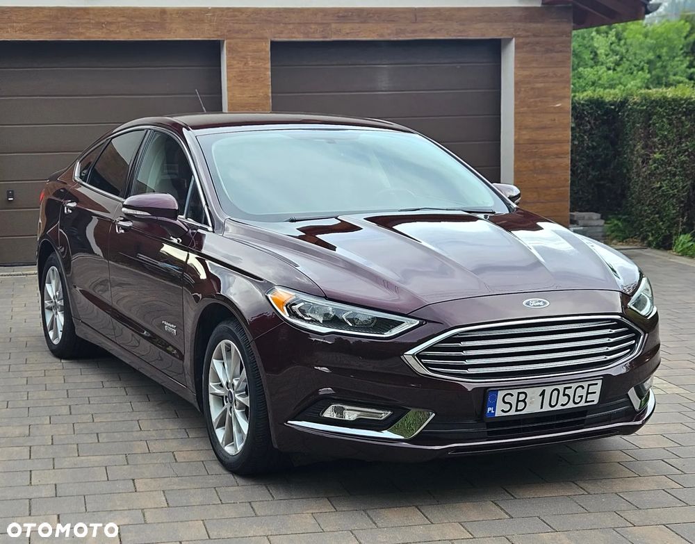 Ford Fusion - 7