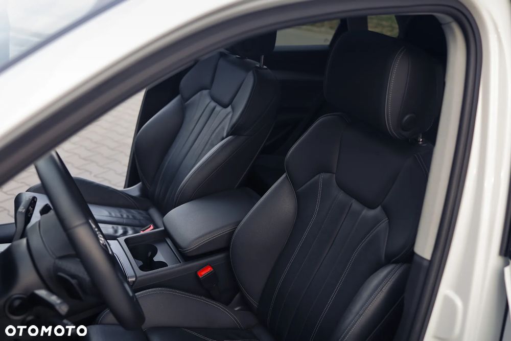 Audi Q5 55 TFSI e Quattro S Line S tronic - 16