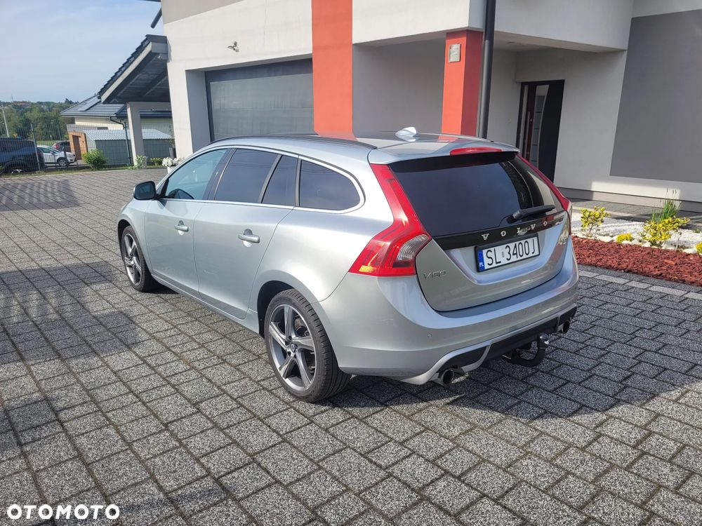 Volvo V60 D3 Momentum - 6