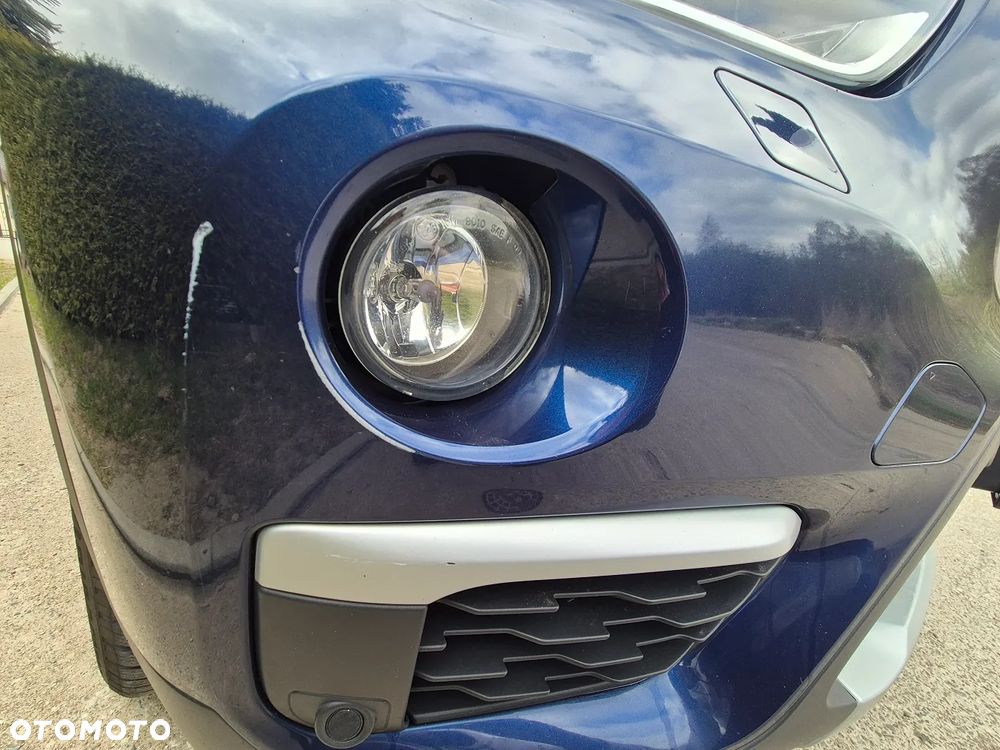 BMW X1 sDrive18i - 16