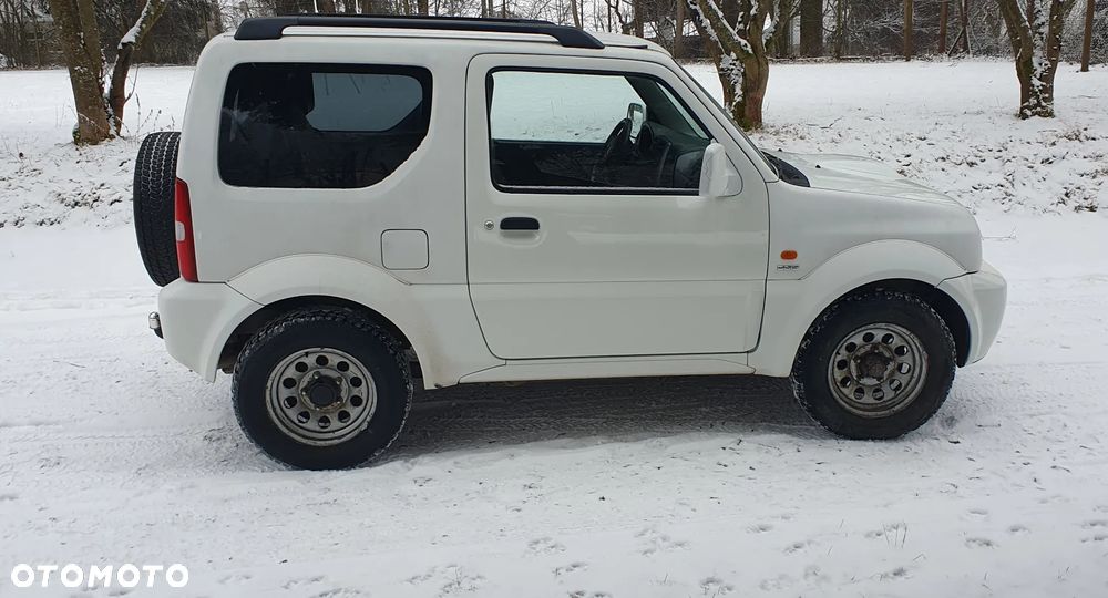 Suzuki Jimny 1.5 DDiS Club - 10