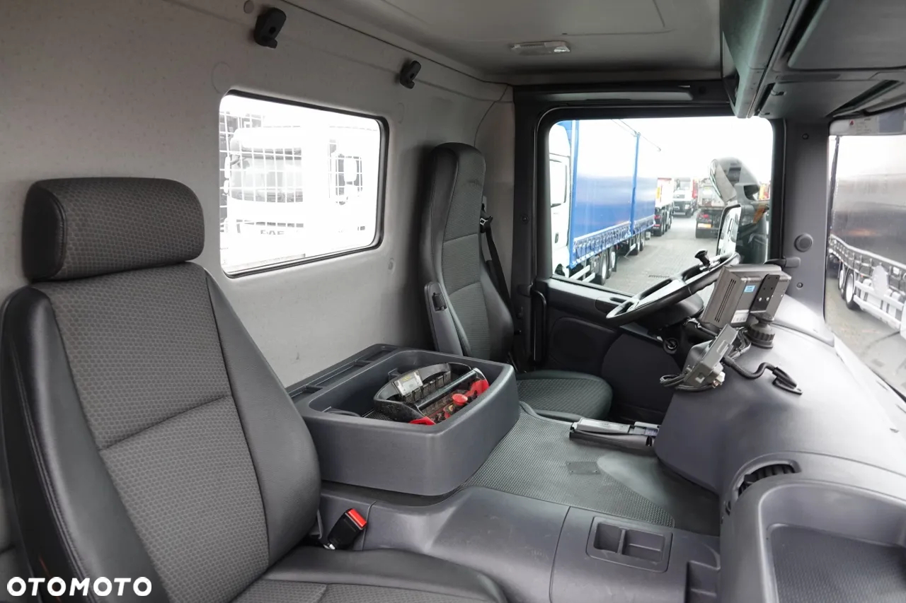 Scania P 450 / 8x4 / HDS PALFINGER PK 23002 / SKRZYNIOWY - 7 metr / EURO 6 / STEROWANIE RADIOWE - 36