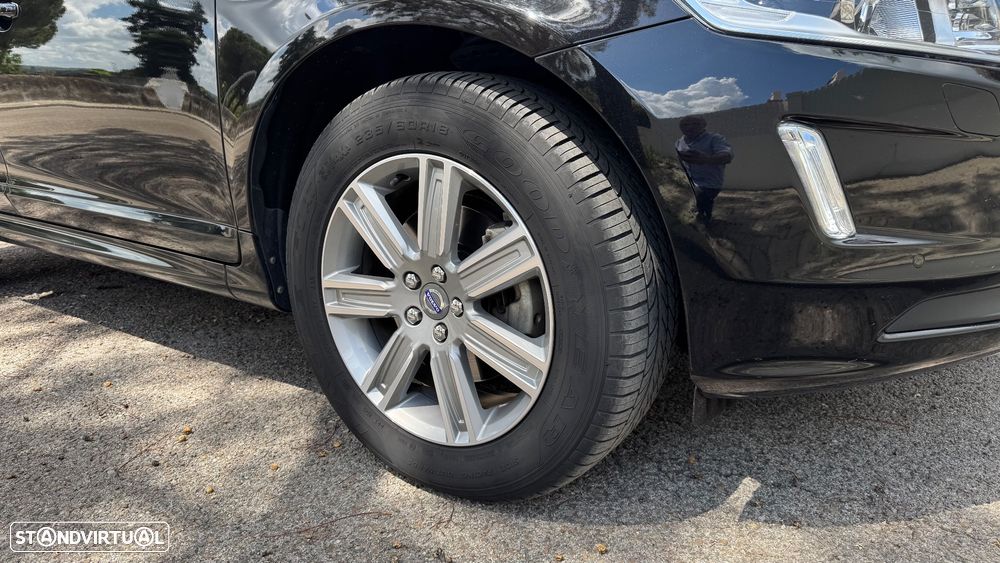 Volvo XC 60 2.0 D4 Dynamic Edition Geartronic - 25