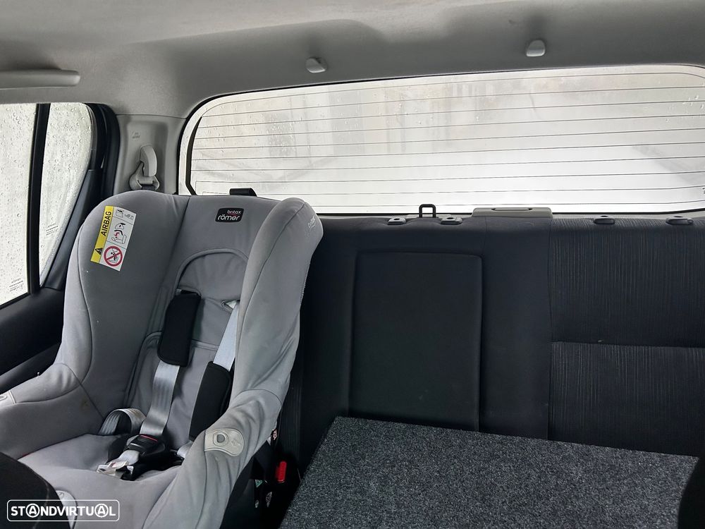 Toyota Hilux 2.4 D-4D 4WD Tracker - 9