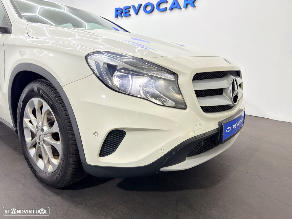 Mercedes-Benz GLA 180 d Style - 33