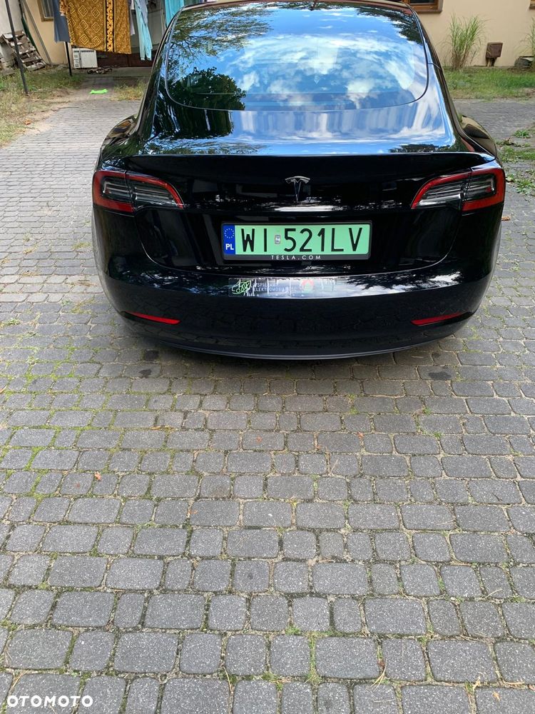 Tesla Model 3 Long Range RWD - 3