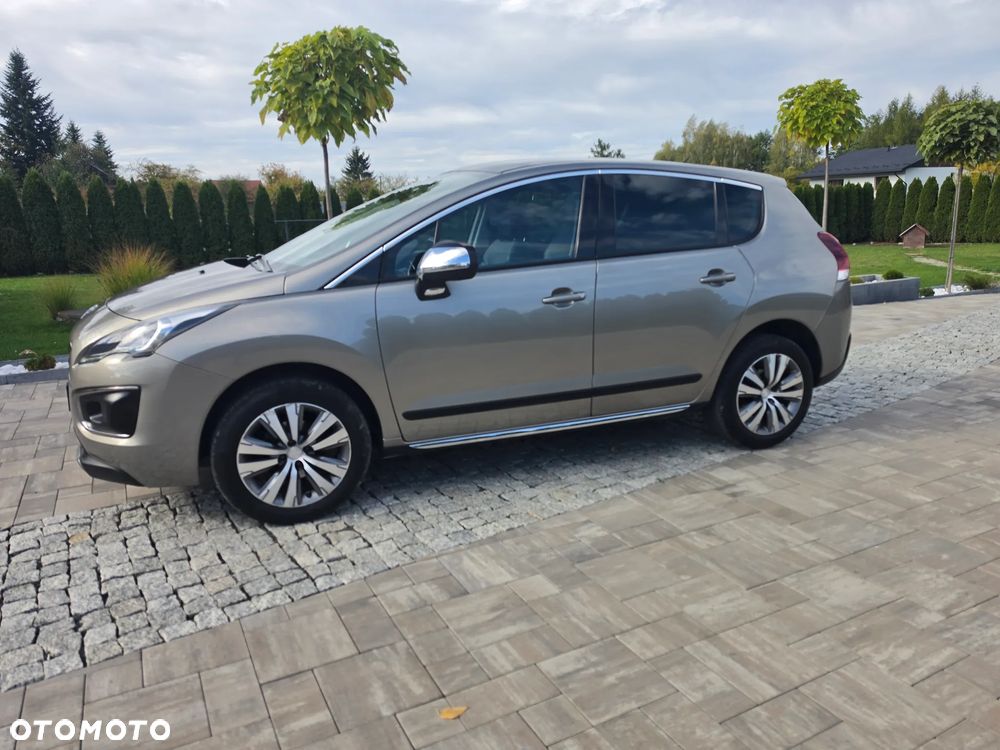 Peugeot 3008 HDi FAP 115 Family - 12
