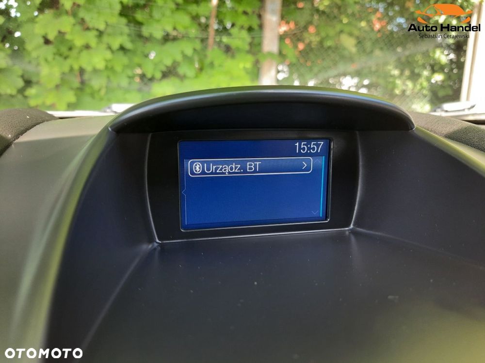 Ford Fiesta 1.0 EcoBoost mHEV Titanium - 23