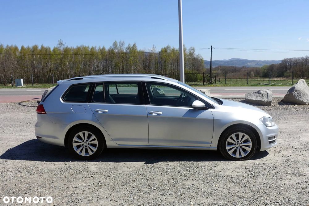 Volkswagen Golf Variant 2.0 TDI (BlueMotion Technology) DSG Comfortline - 4