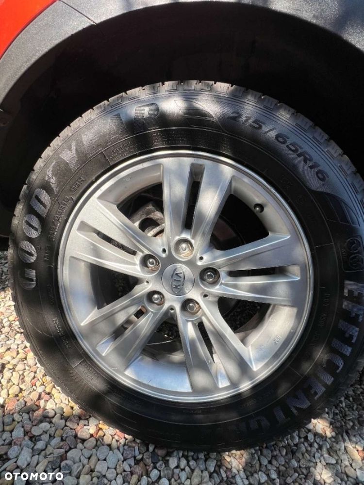 Kia Sportage - 12