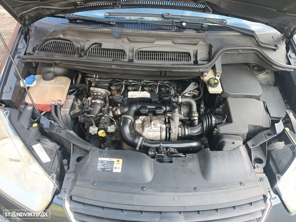 Ford C-Max 1.6 TDCi Titanium - 11