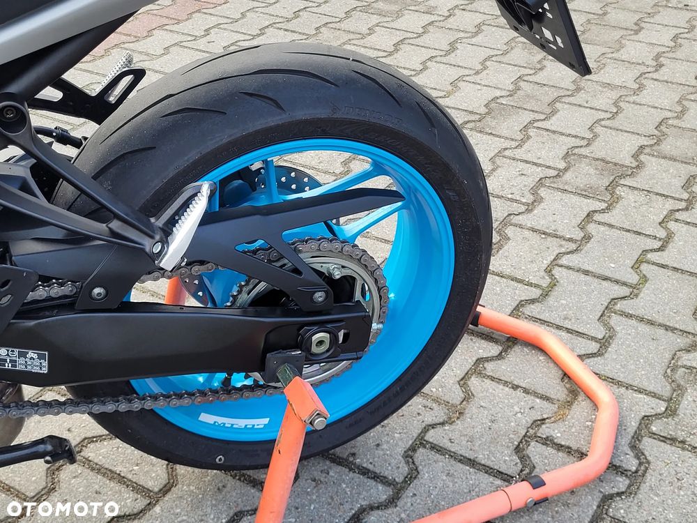 Yamaha MT - 21