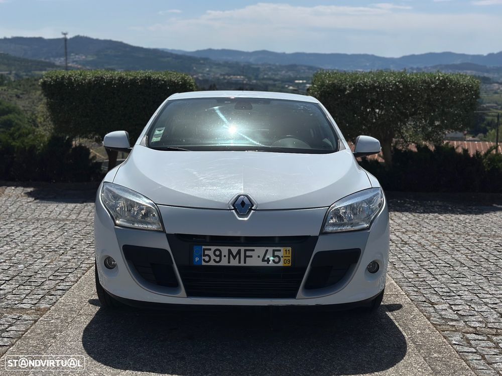 Renault Mégane Coupe 1.5 dCi Dynamique - 3