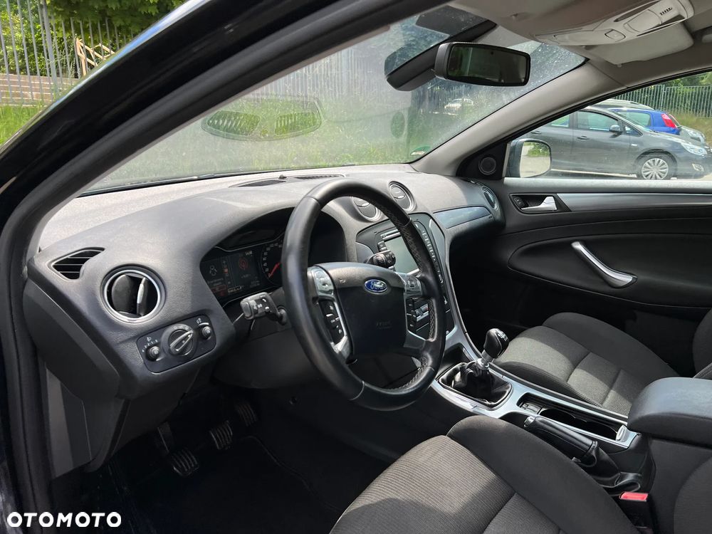 Ford Mondeo 2.0 TDCi Titanium X - 10