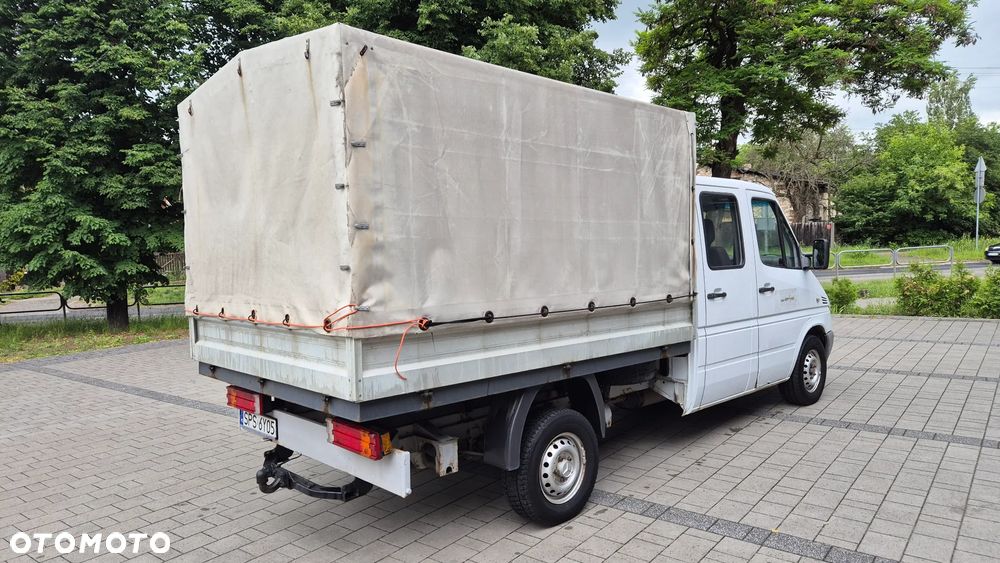 Mercedes-Benz SPRINTER - 4