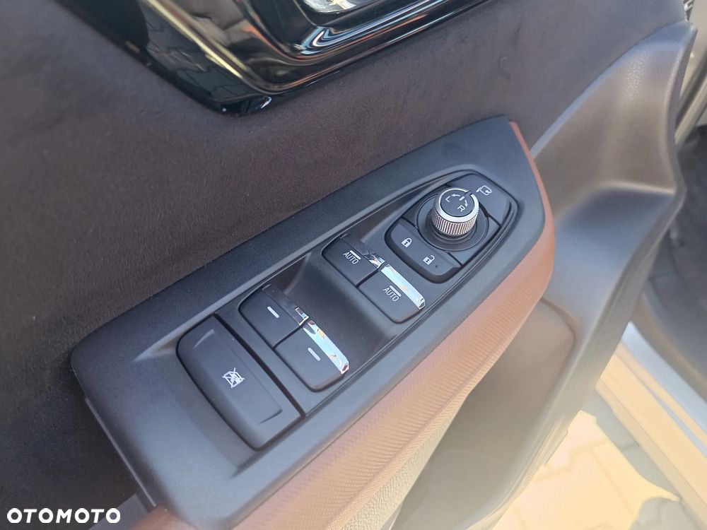 Subaru Forester 2.0i-L Platinum (EyeSight) Lineartronic - 12