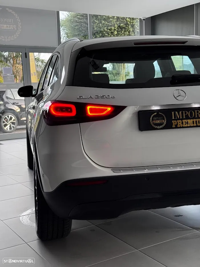Mercedes-Benz GLA 250 e Progressive - 5
