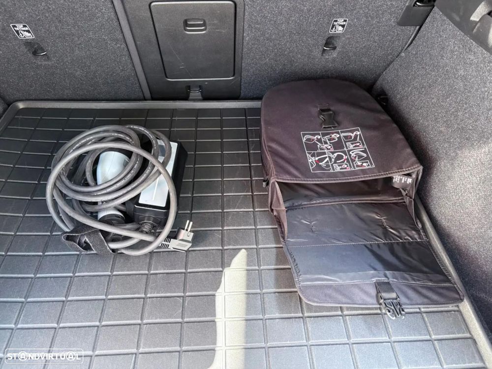 Volvo XC 40 1.5 T5 PHEV R-Design Expression - 31