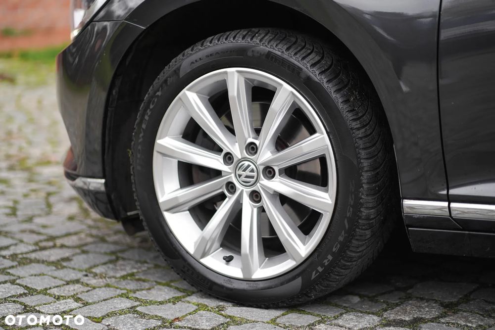 Volkswagen Passat 2.0 TDI SCR DSG Highline - 15