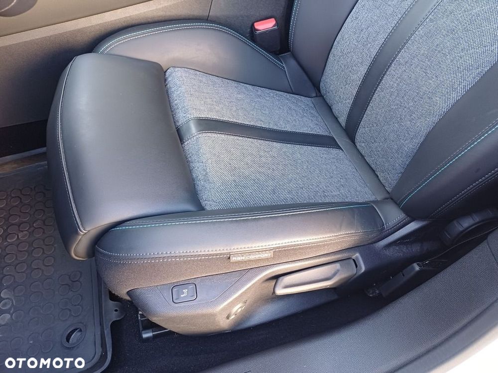 Peugeot 408 1.2 PureTech Allure Pack S&S EAT8 - 28