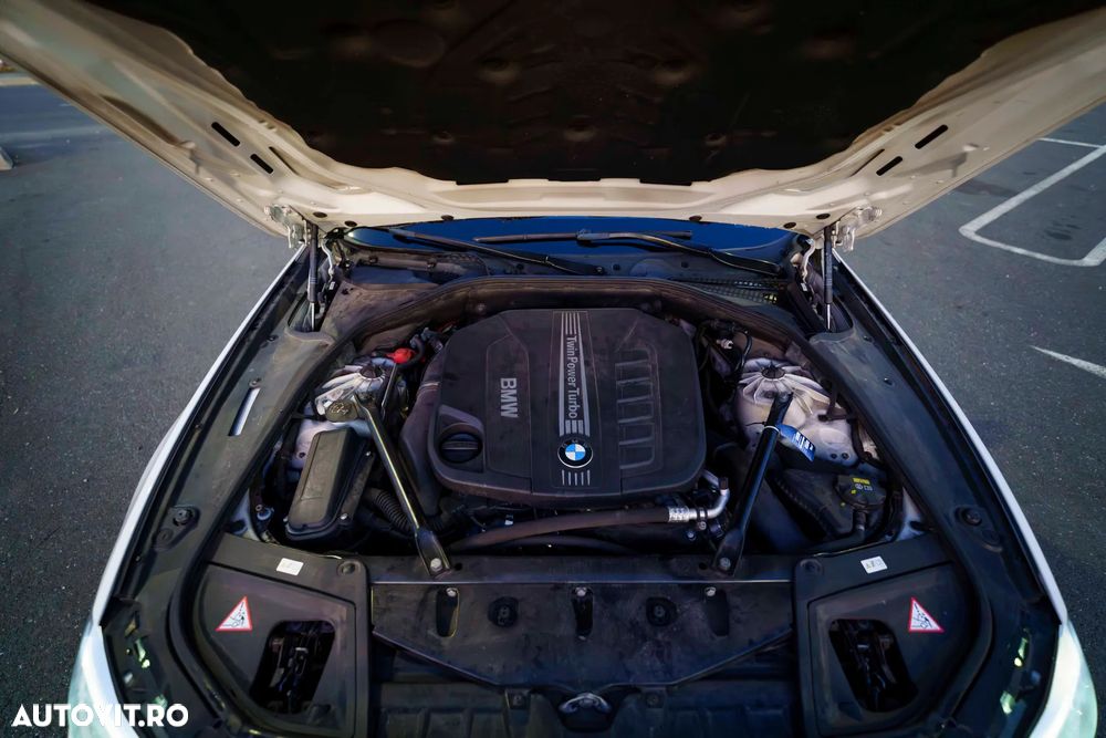 BMW Seria 5 530d Sport-Aut. Luxury Line - 27