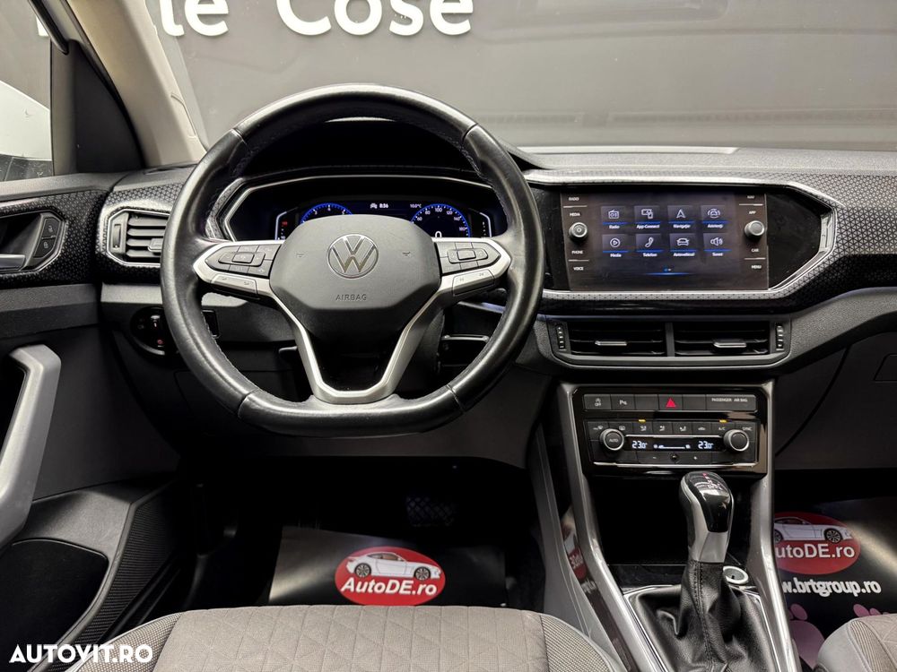 Volkswagen T-Cross - 9