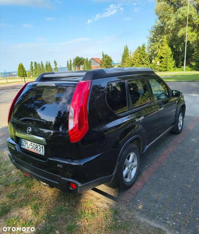 Nissan X-Trail 2.0 dCi LE - 4