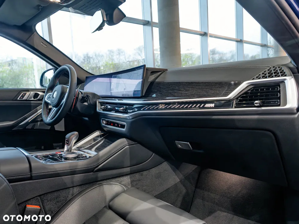 BMW X6M - 8