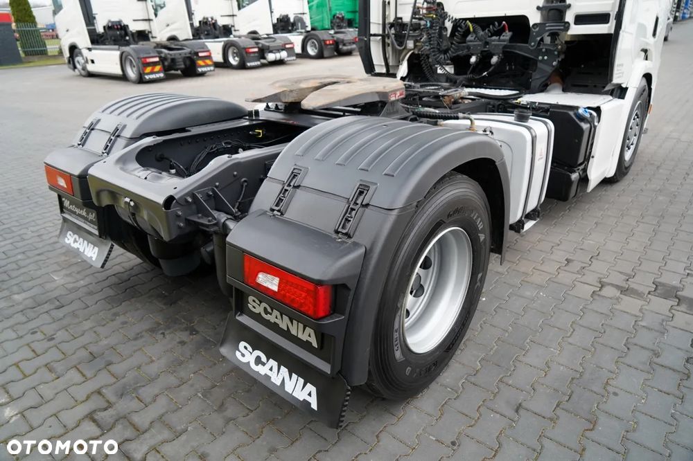 Scania R 450 / RETARDER / HYDRAULIKA / CAŁA NA PODUSZKACH - 16