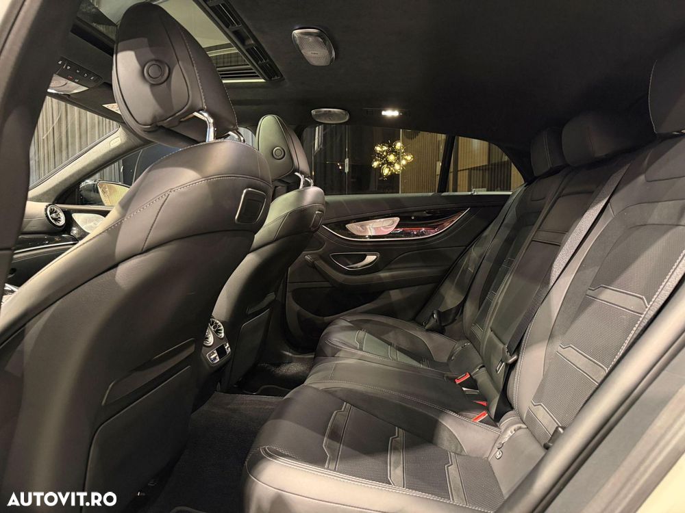 Mercedes-Benz AMG GT - 31