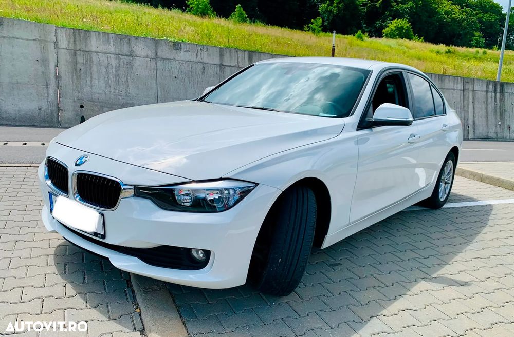 BMW Seria 3 318d DPF Aut. Edition Exclusive - 3