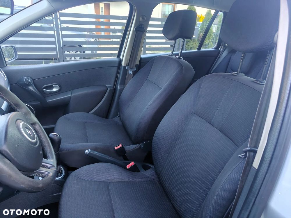 Renault Clio 1.2 TCE Authentique - 16