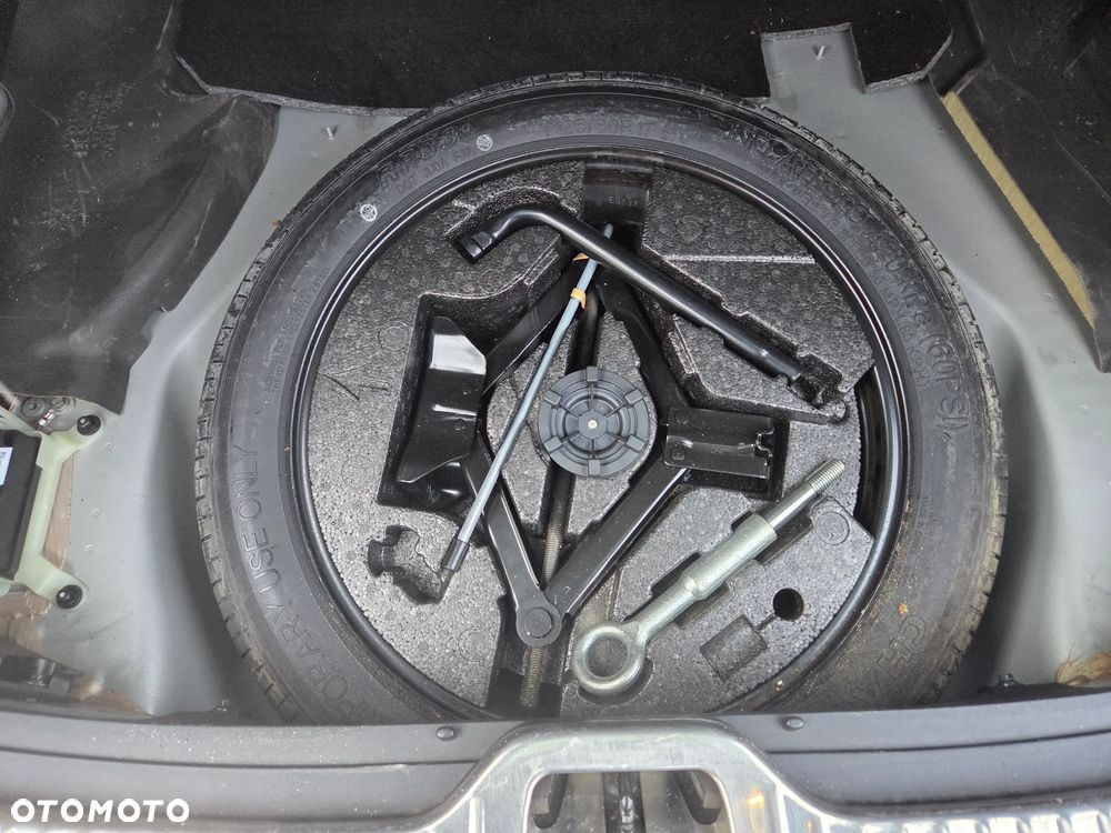 Volvo XC 60 T6 AWD Momentum - 21