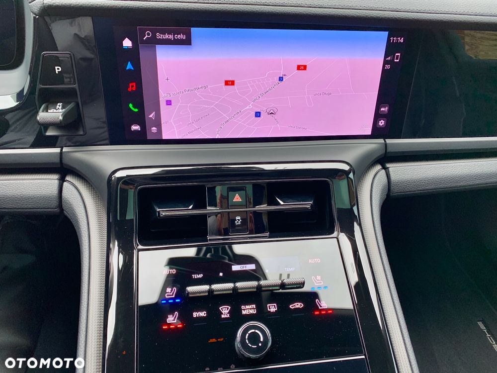 Porsche Panamera - 28