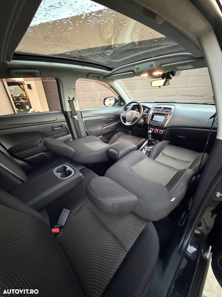 Mitsubishi ASX - 15