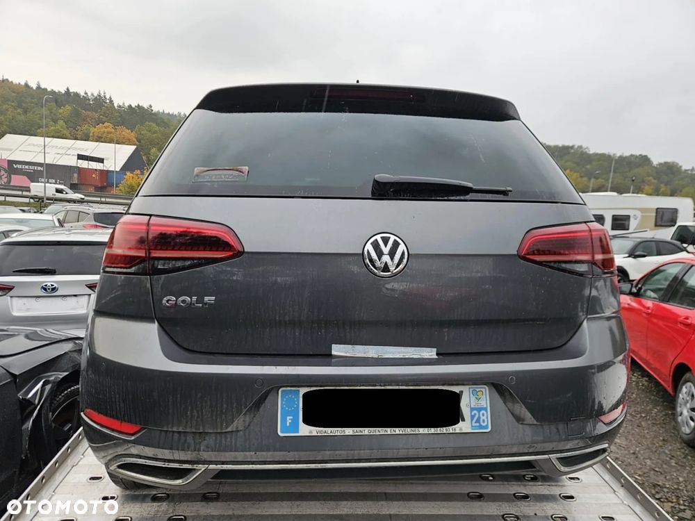 Volkswagen Golf 2.0 TDI BlueMotion Technology DSG Highline - 3