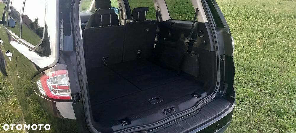 Ford Galaxy 2.0 TDCi Titanium - 9
