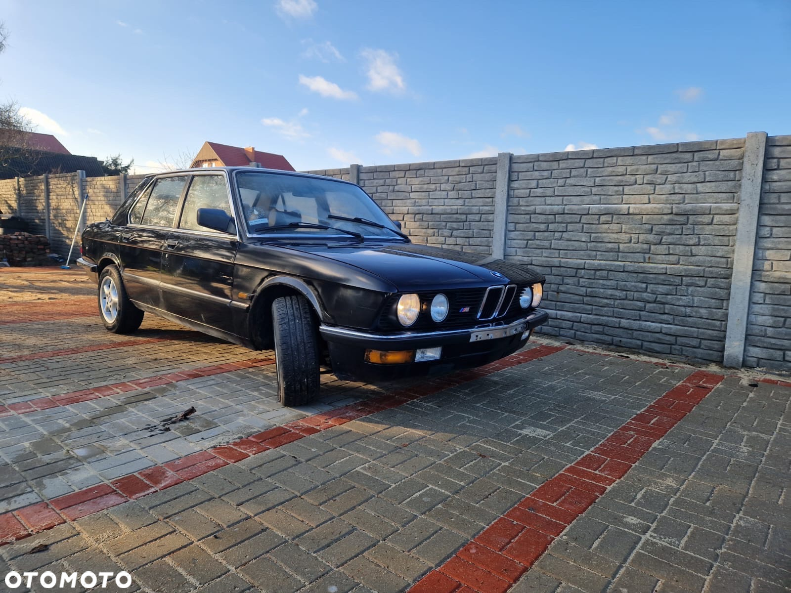 BMW Seria 5 518 i - 2