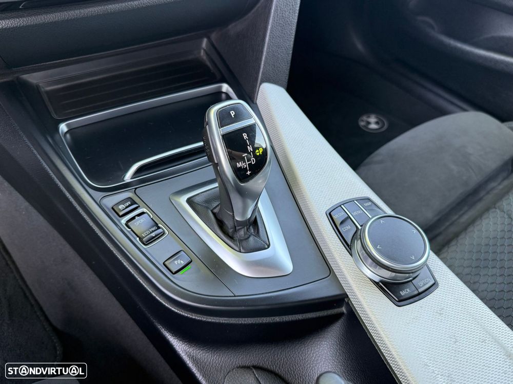 BMW 420 d Pack M Auto - 19