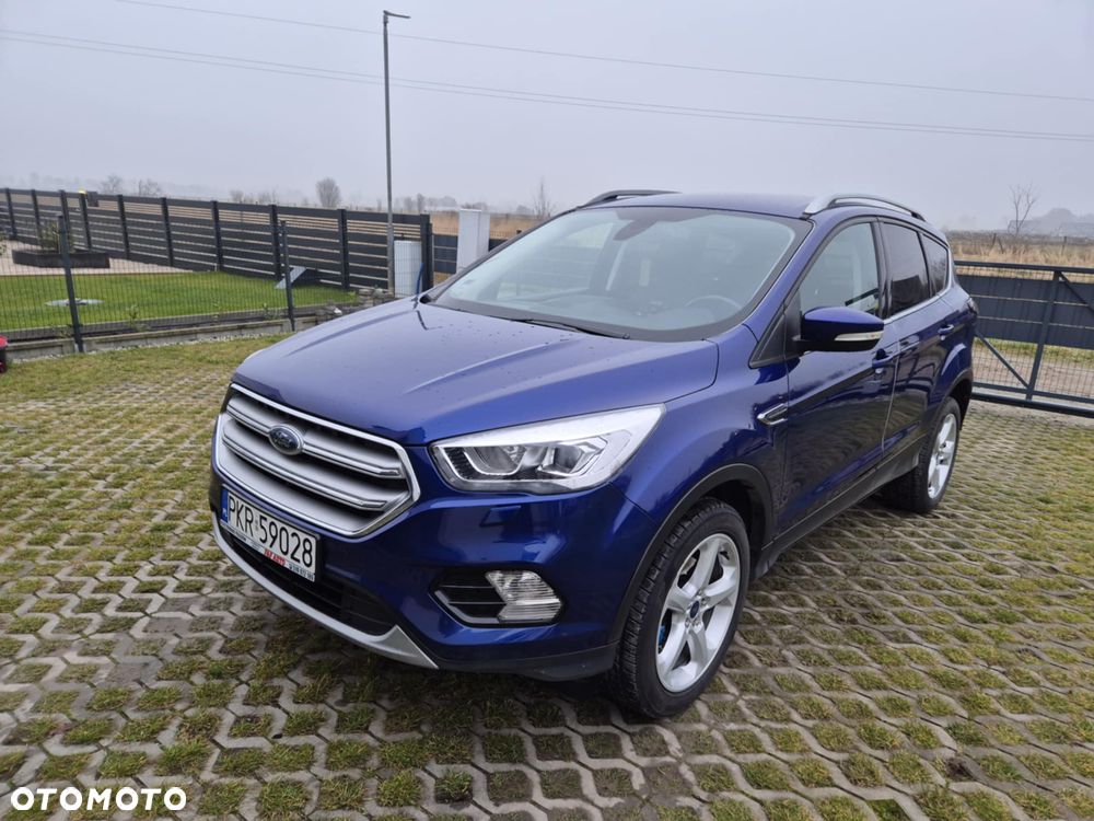 Ford Kuga - 1