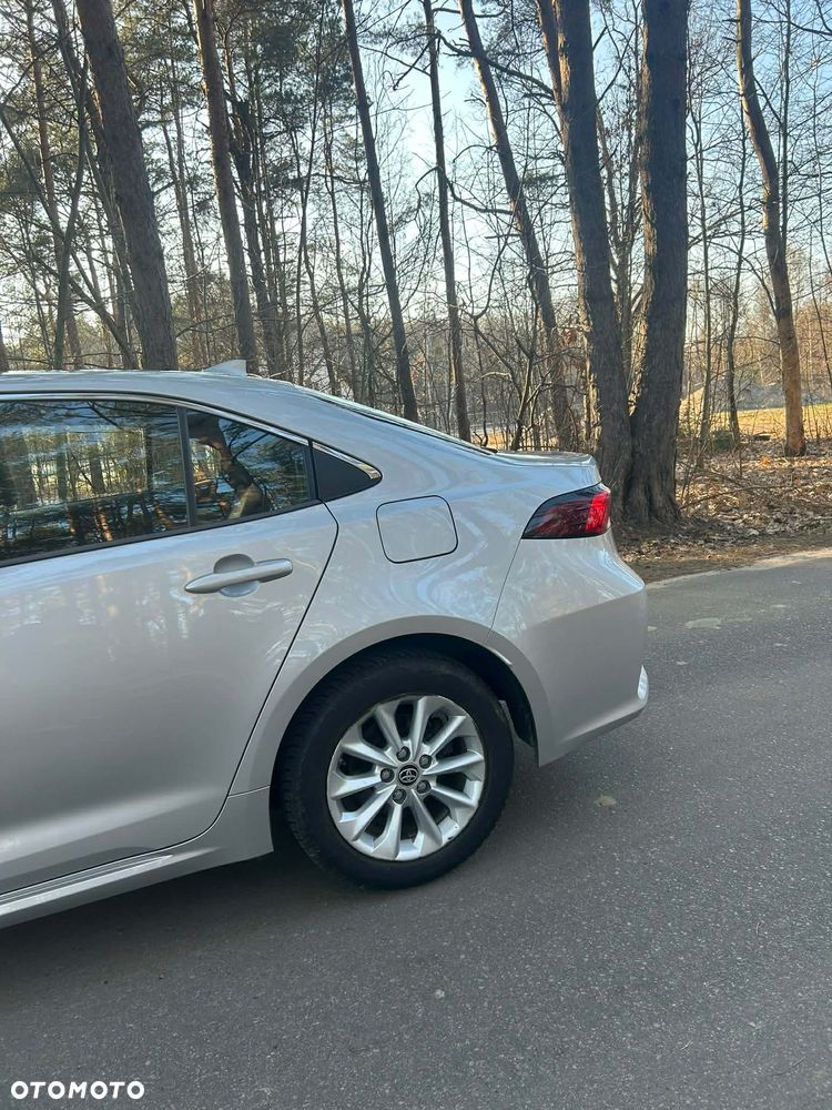 Toyota Corolla 1.8 Hybrid Comfort - 11