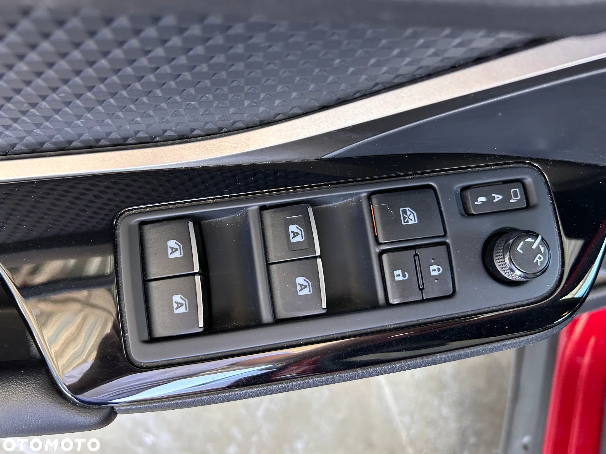 Toyota C-HR 1.8 Hybrid Prestige - 18
