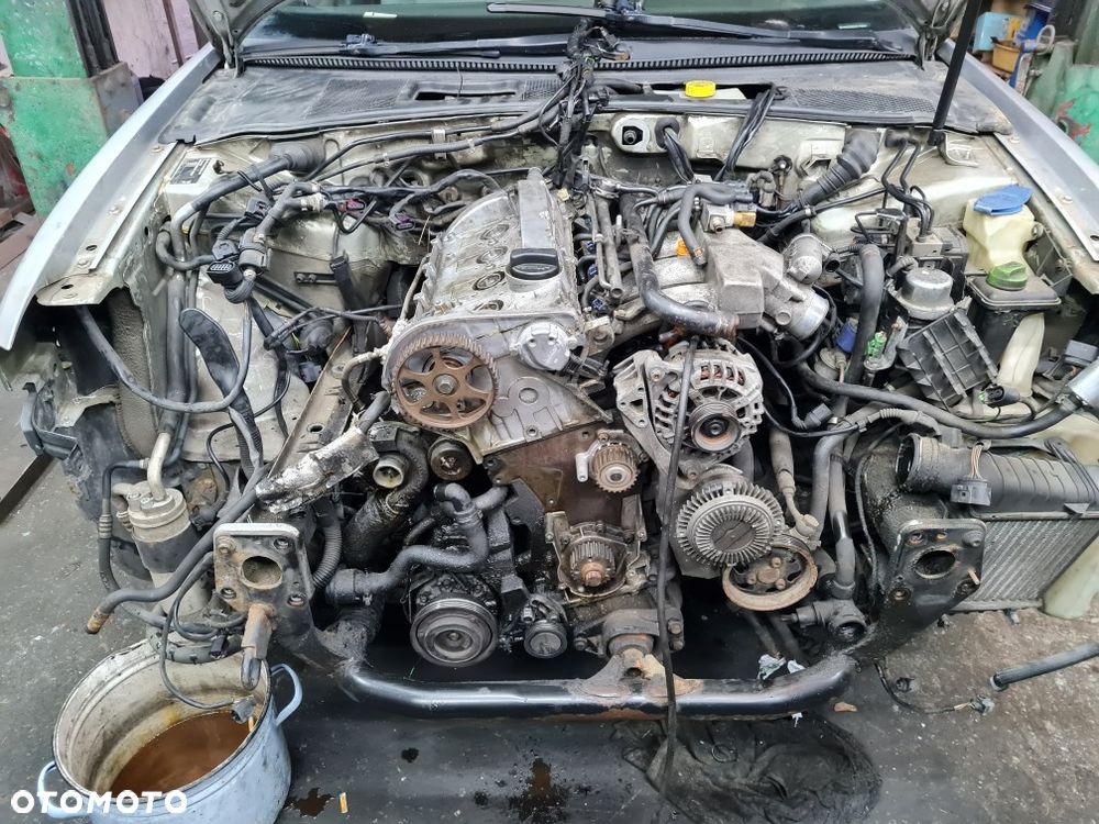 Volkswagen Passat - 8