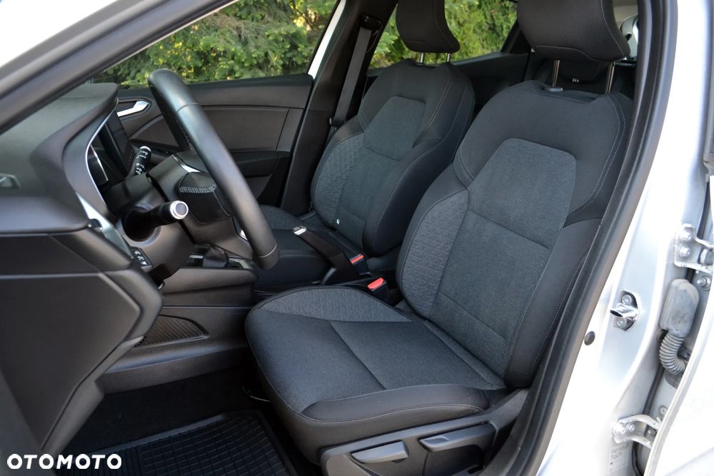 Renault Clio - 12