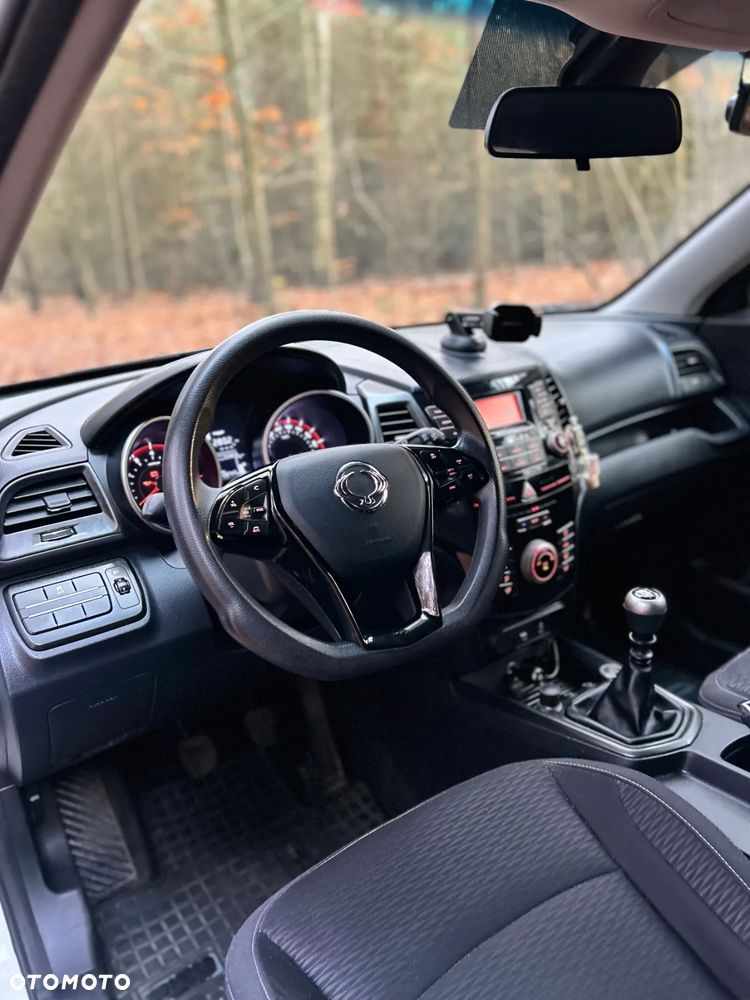 SsangYong/KGM XLV 1.6 Crystal Base - 4