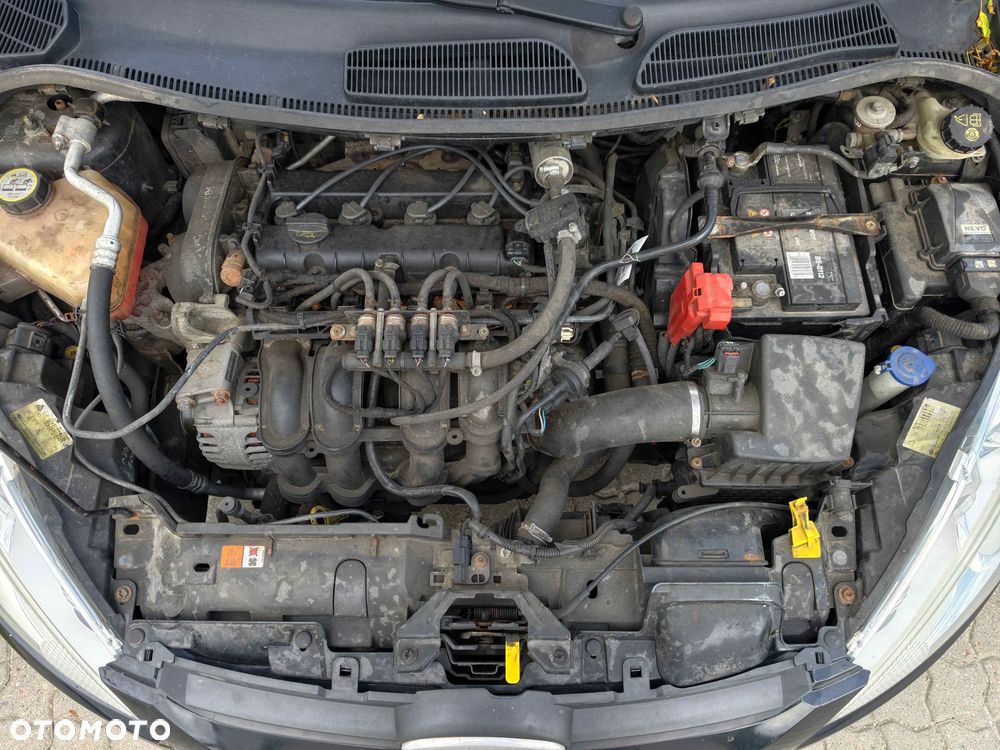 Ford Fiesta 1.6 Ti-VCT Sport - 23