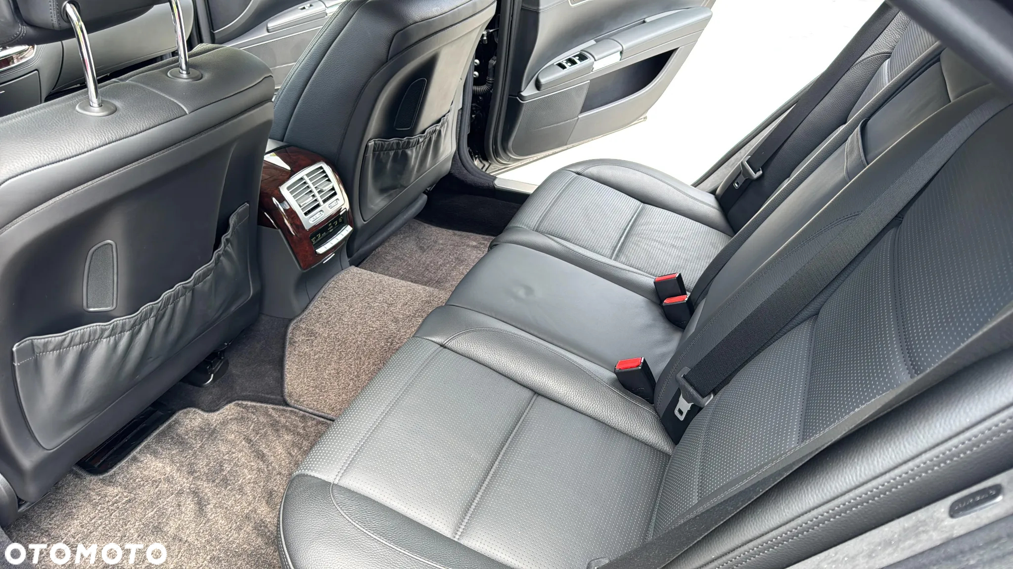 Mercedes-Benz Klasa S 63 AMG - 8