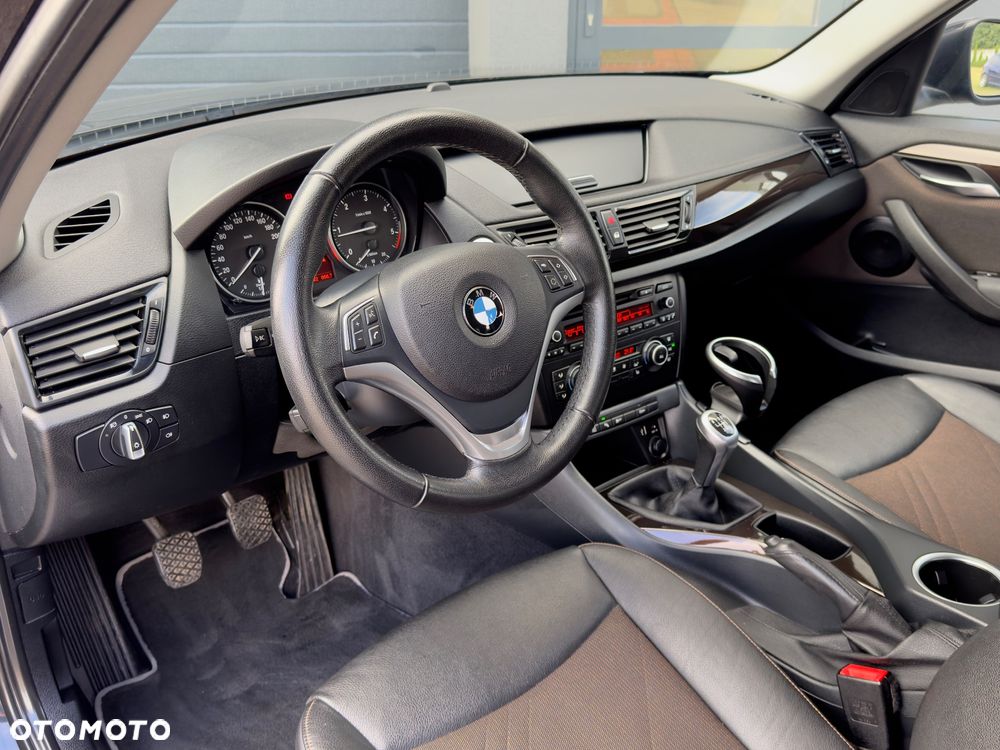 BMW X1 sDrive18d xLine - 4